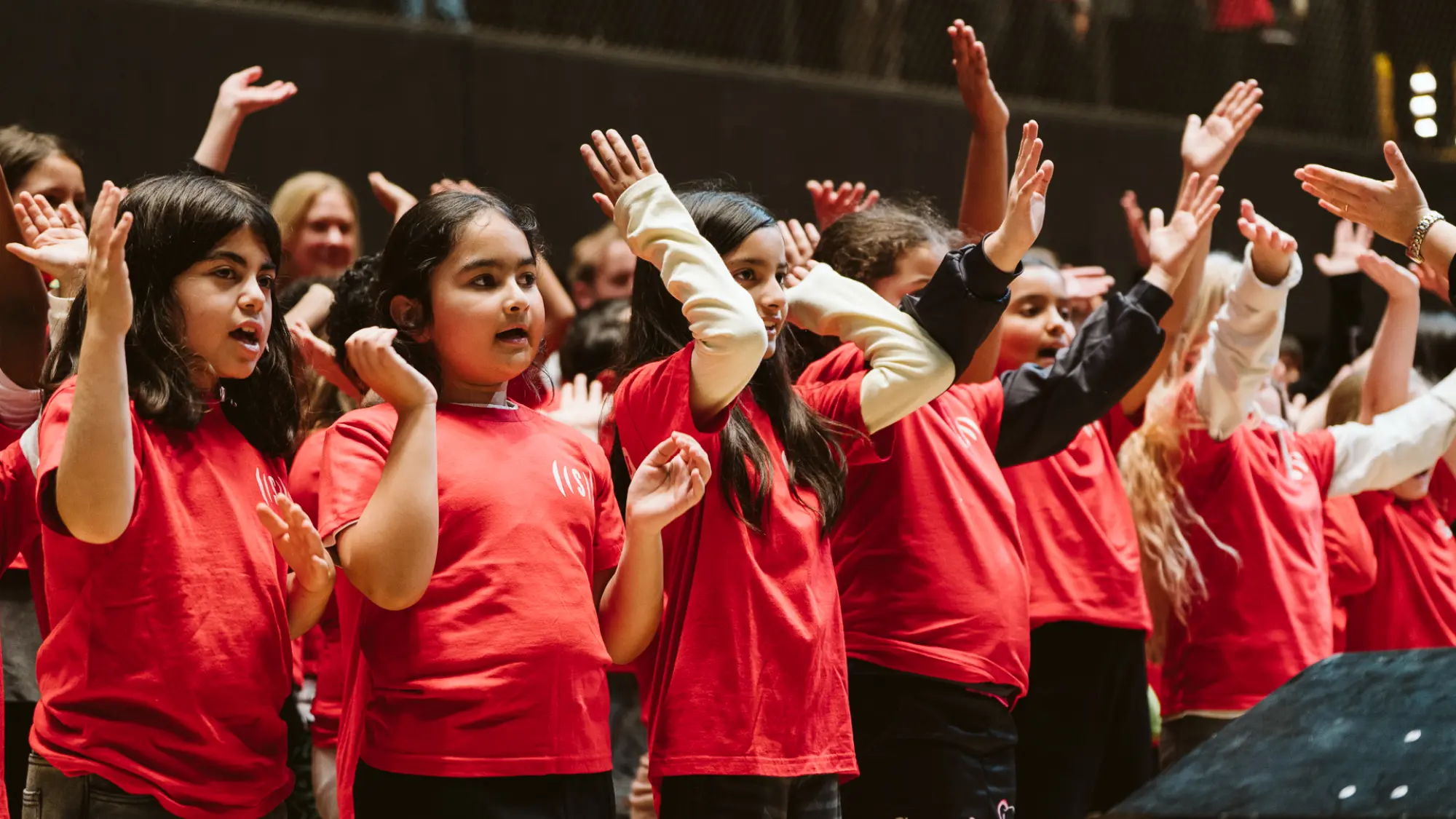 Kinder-Chor beim Superar Jahreskonzert 2025