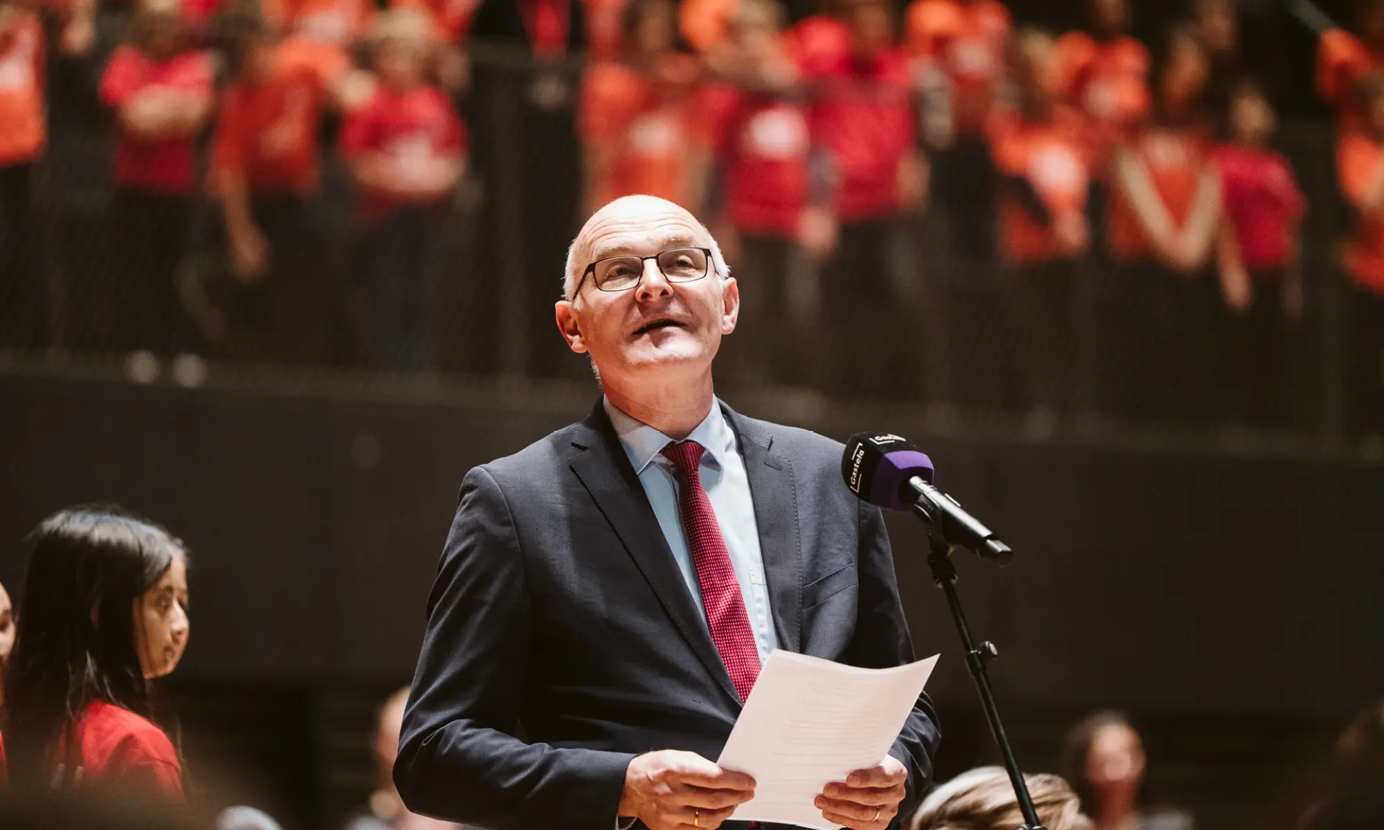 Redner beim Superar Jahreskonzert 2025